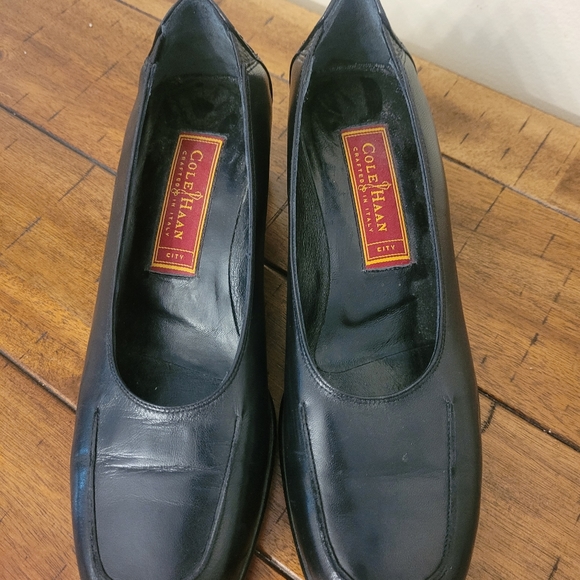 Vintage Cole Haan City Navy Pumps 6 - Picture 2 of 13